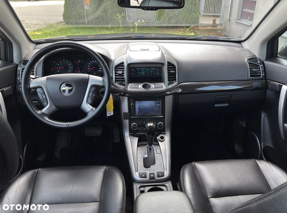 Chevrolet Captiva - 29