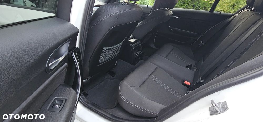 BMW Seria 1 116d Sport Line - 15