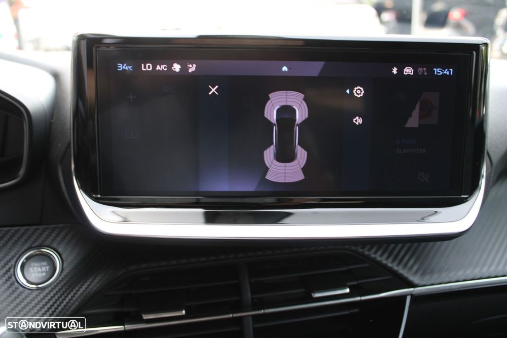 Peugeot 2008 1.2 PureTech Allure EAT8 - 31