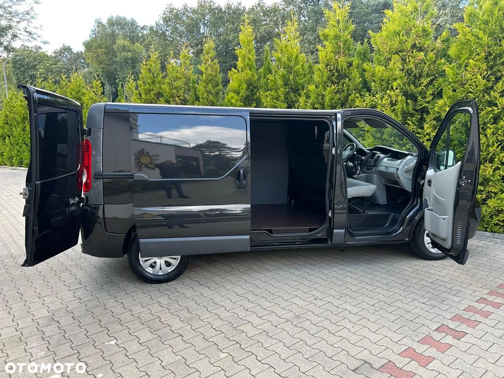 Opel Vivaro 2.0 CDTI L2H1 Life Cosmo - 11