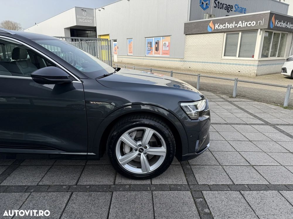 Audi e-tron 55 quattro advanced - 8