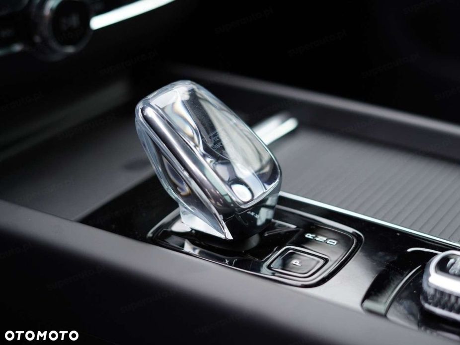 Volvo ES90 - 12