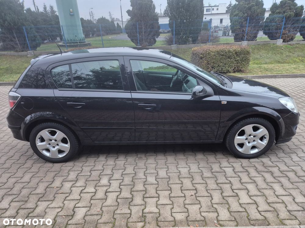 Opel Astra 1.6 Active - 8