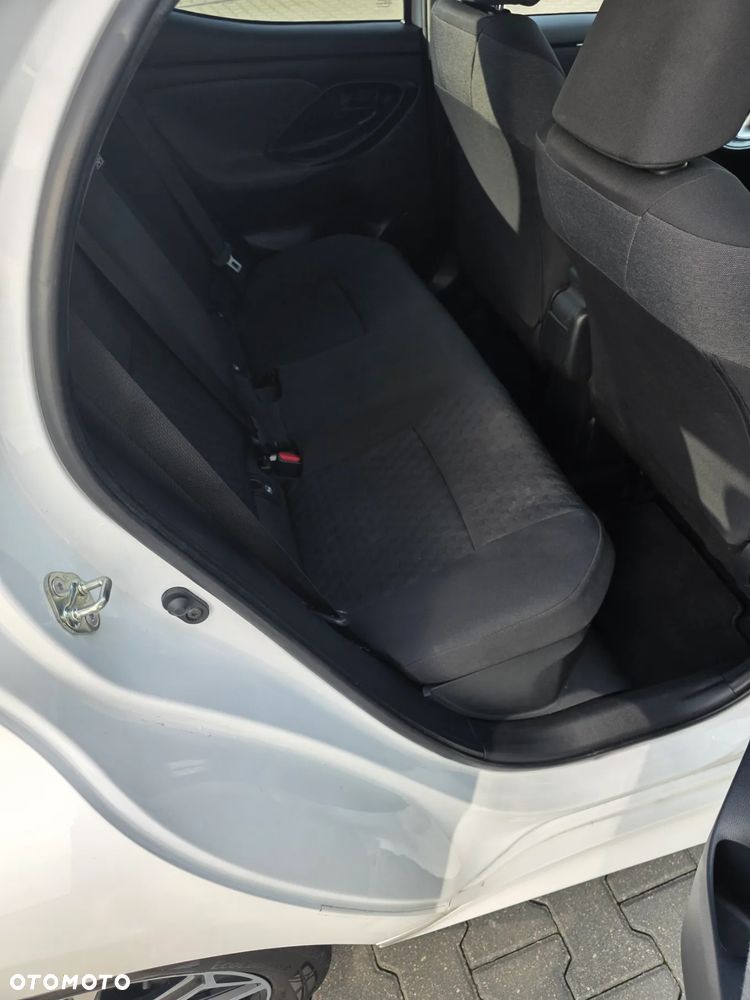 Toyota Yaris 1.5 Executive CVT - 22