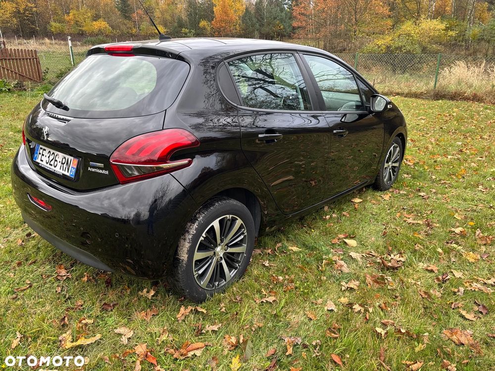 Peugeot 208 1.2 PureTech Allure - 3