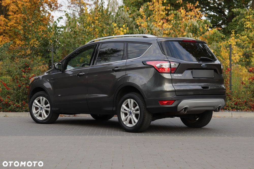 Ford Kuga - 15