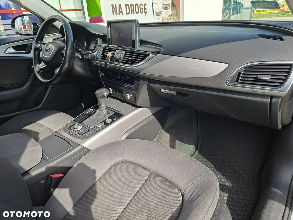 Audi A6 Avant - 11