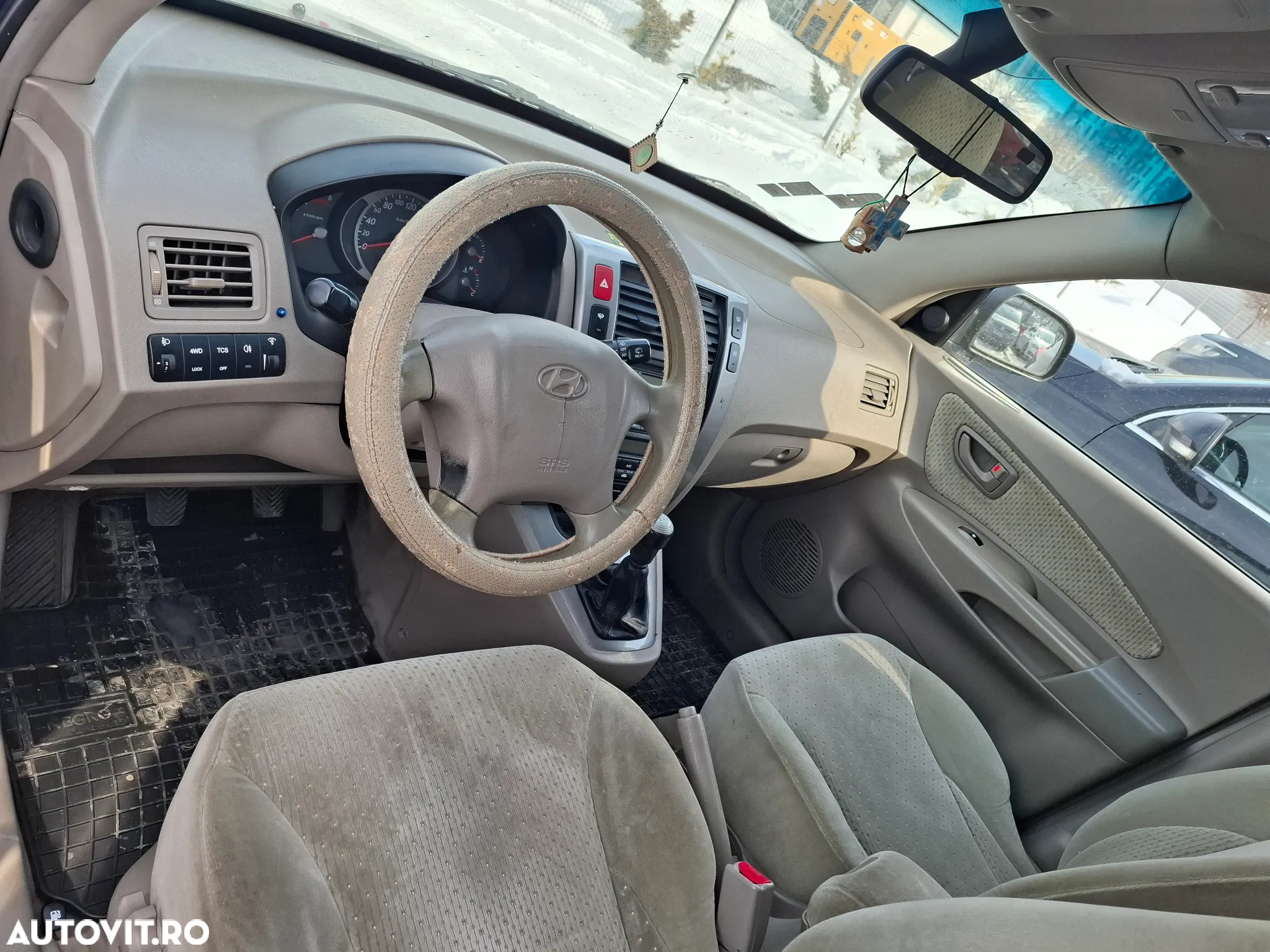 Hyundai Tucson 2.0 CRDI VGT 2WD GL CLASSIC - 6