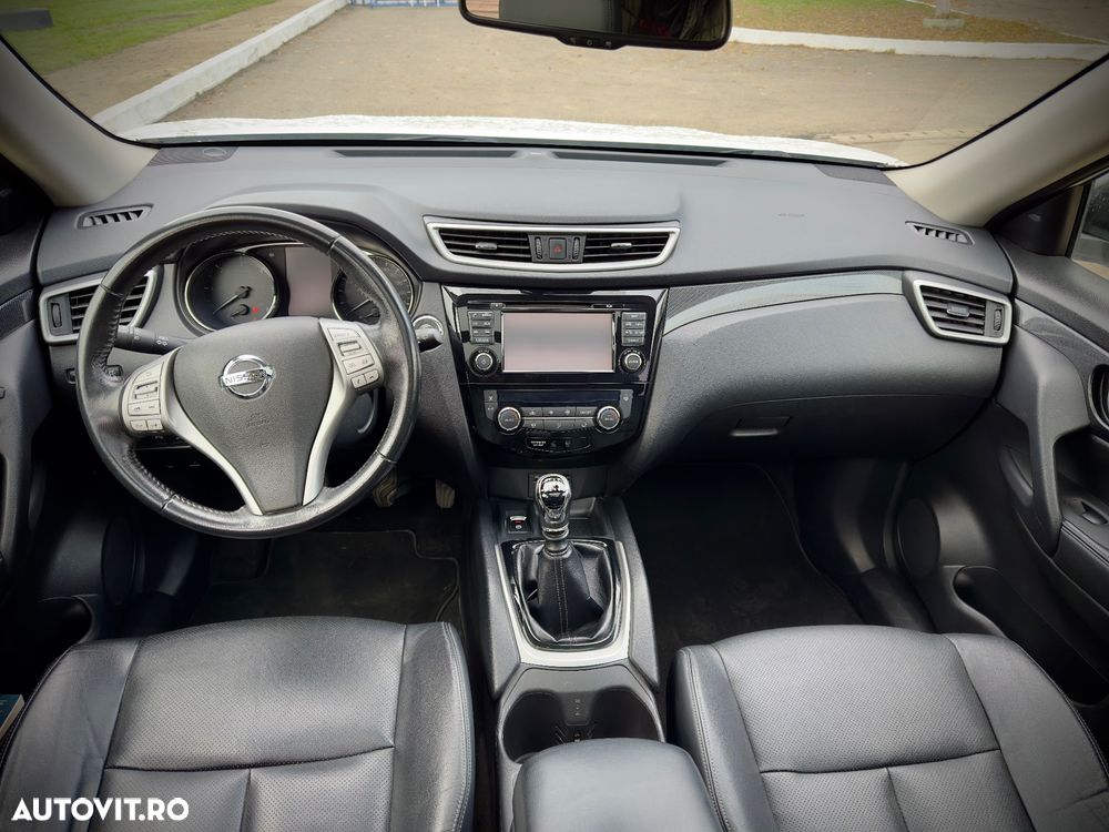 Nissan X-Trail 1.6 dCi ALL-MODE 4x4i Tekna - 8