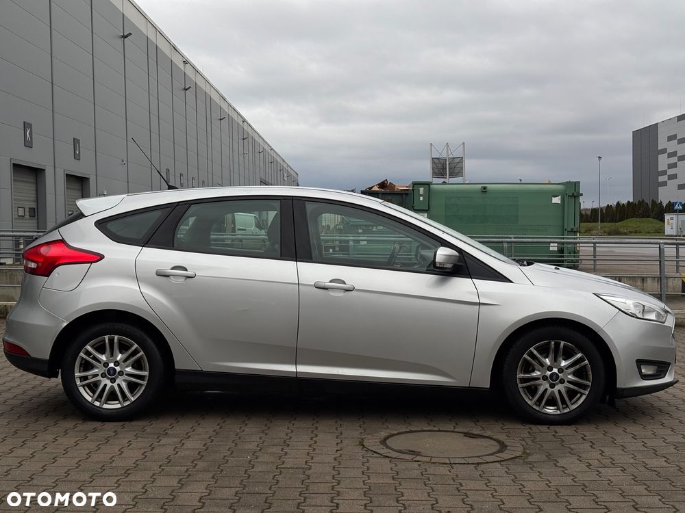 Ford Focus 1.6 TDCi DPF Trend - 7