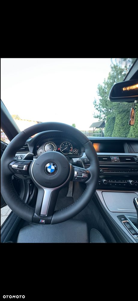 BMW Seria 5 530d xDrive - 12