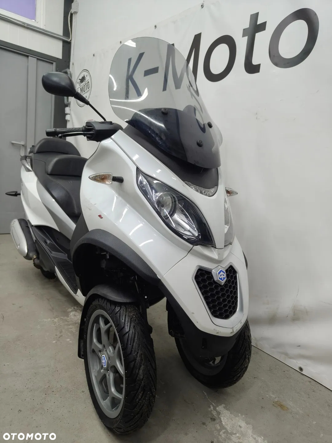 Piaggio MP-3 - 3