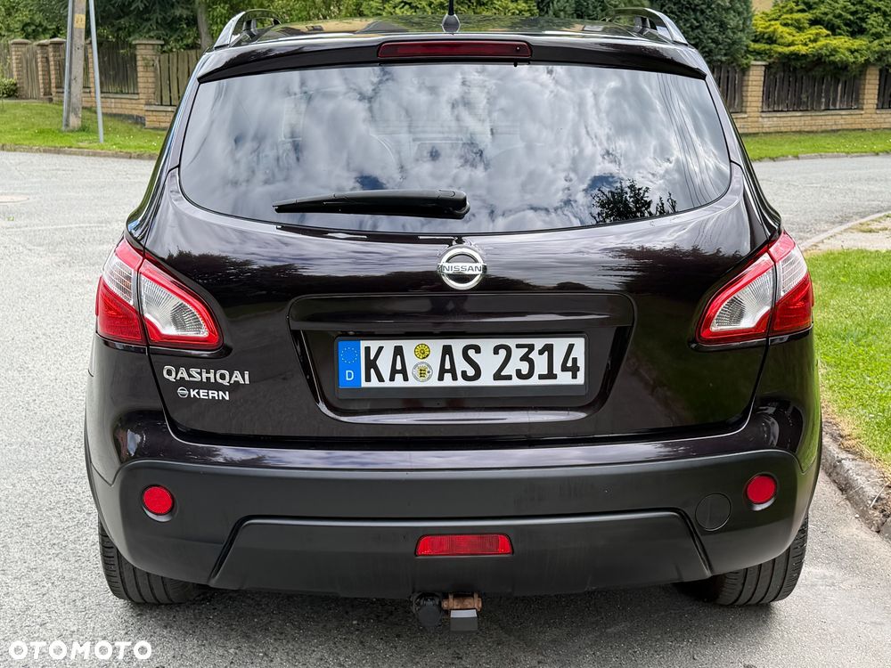 Nissan Qashqai 2.0 4 x 4 tekna - 8