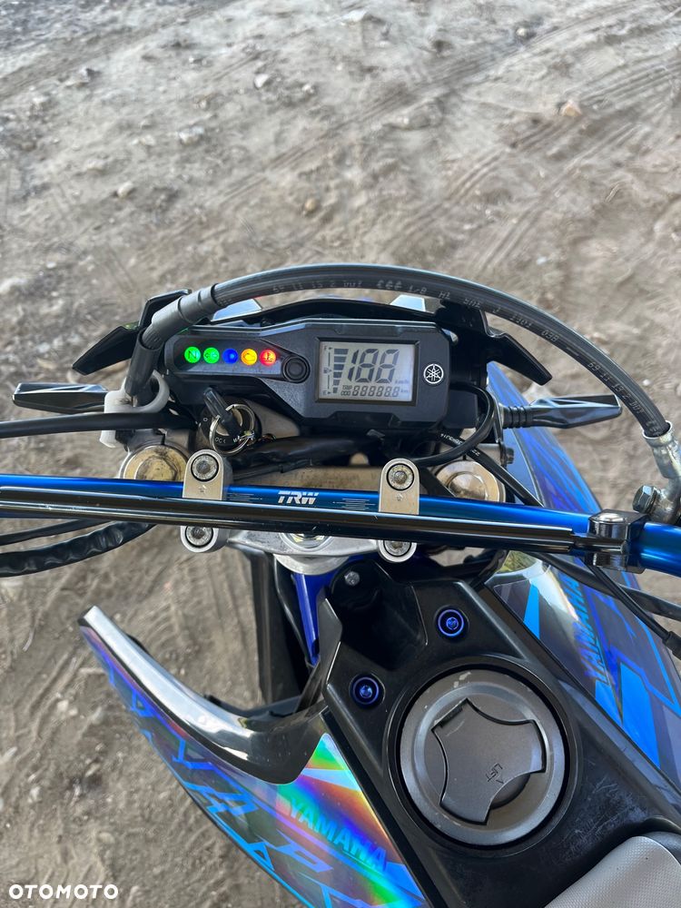 Yamaha WR - 6