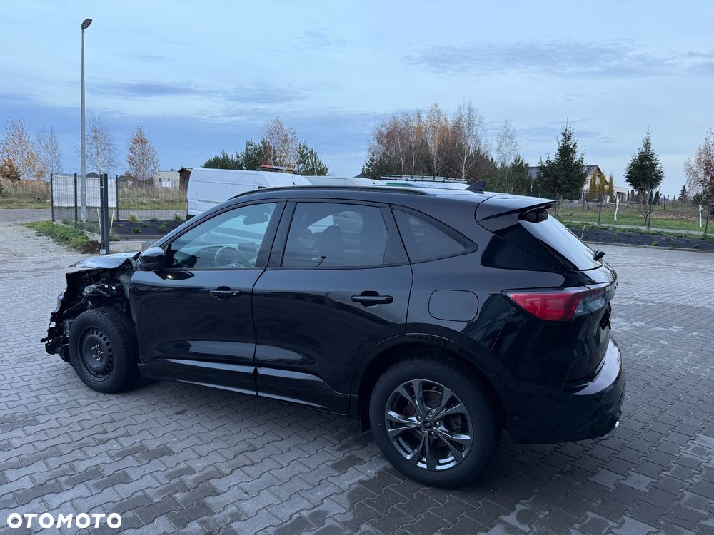 Ford Kuga 2.5 Duratec FHEV 4x4 ST-LINE X - 5