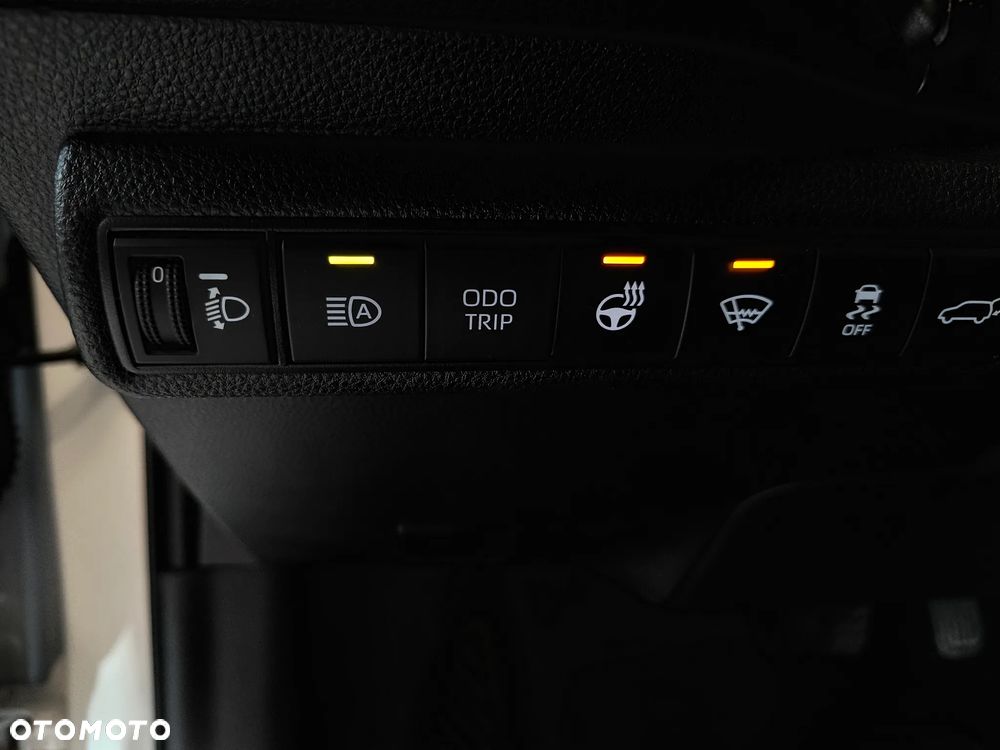 Toyota Corolla 1.8 Hybrid GR Sport - 11