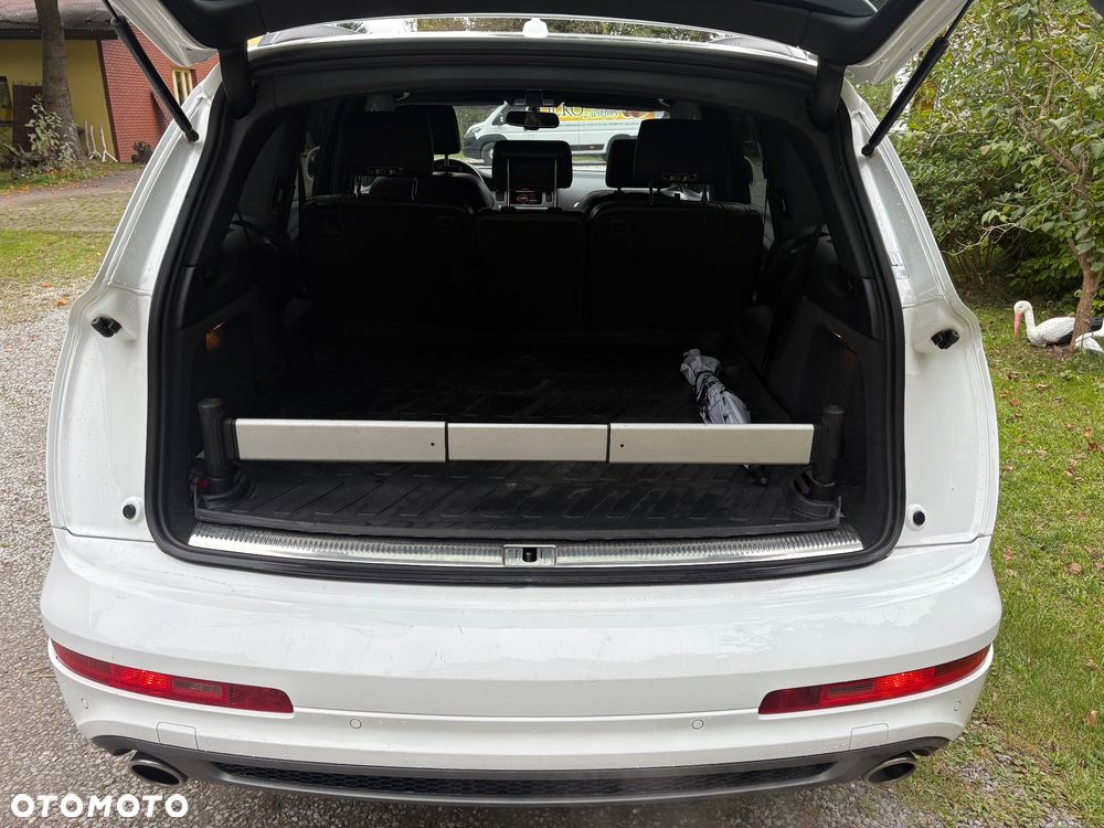 Audi Q7 - 16
