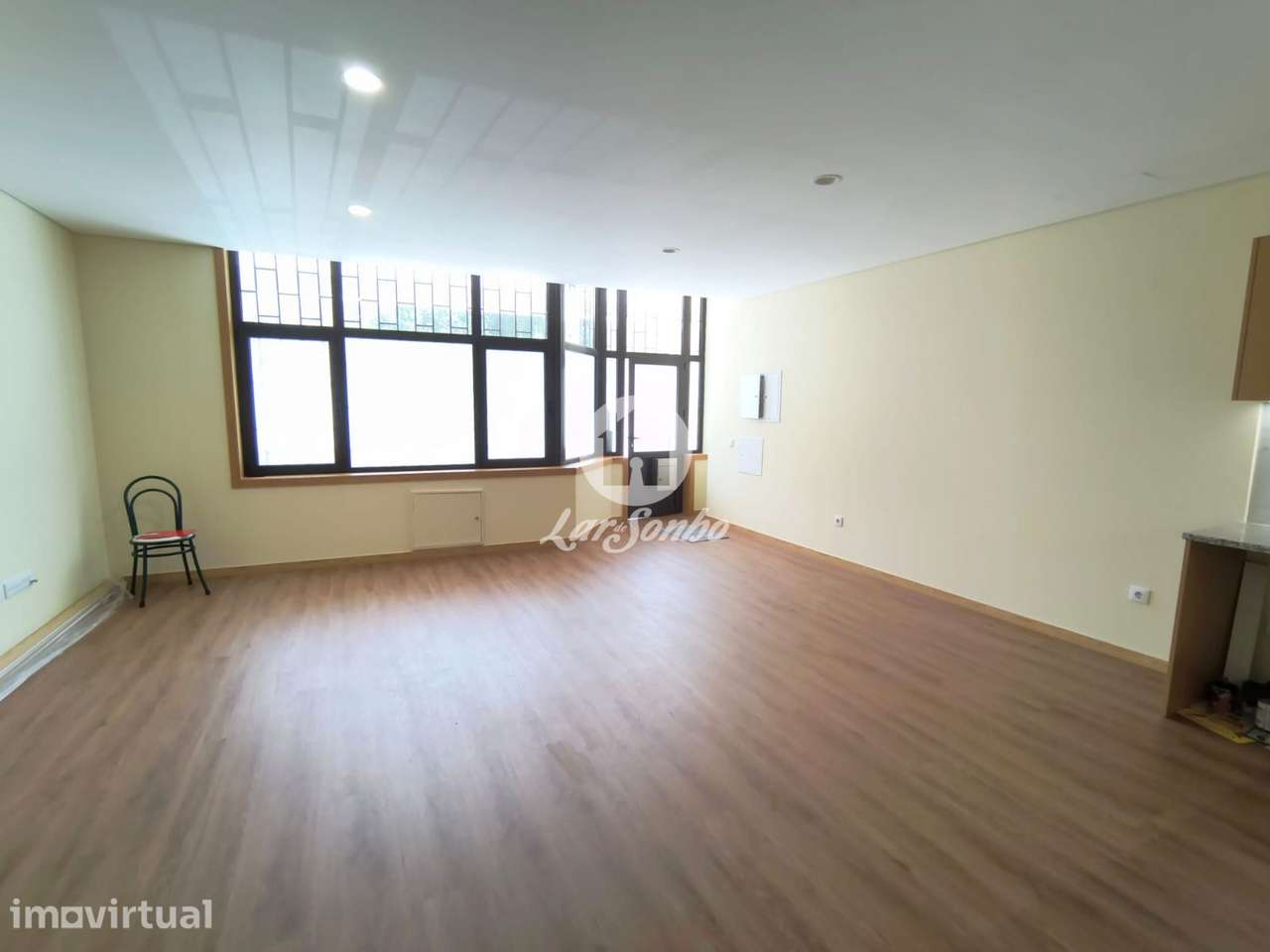 Excelente Apartamento T2 Como Novo na Póvoa de Varzim - Grande imagem: 4/18