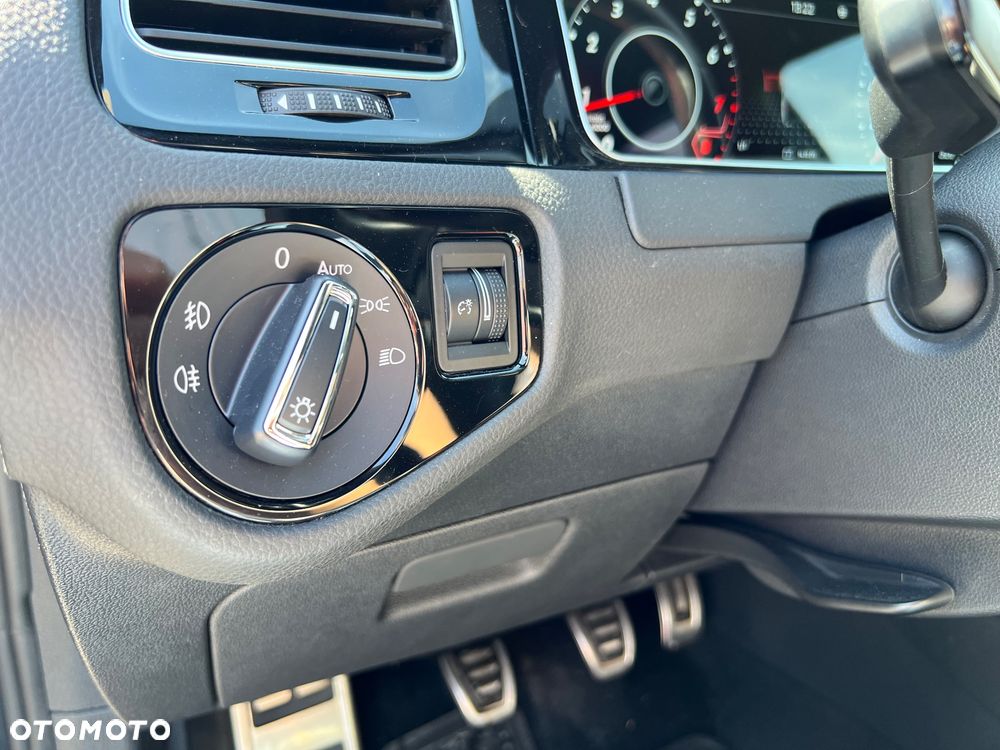 Volkswagen Golf GTI 2.0 TSI OPF Performance - 10