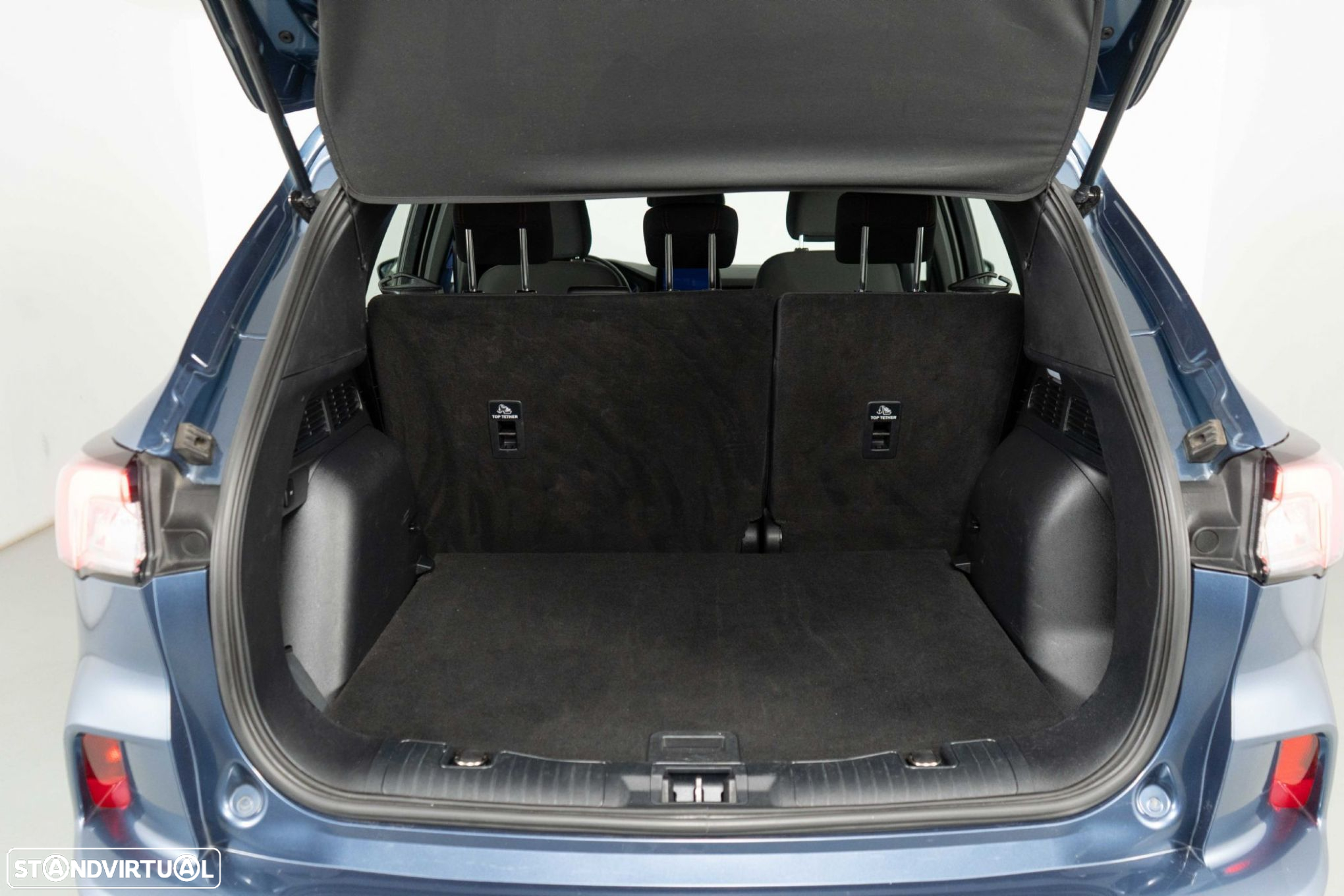 Ford Kuga - 11