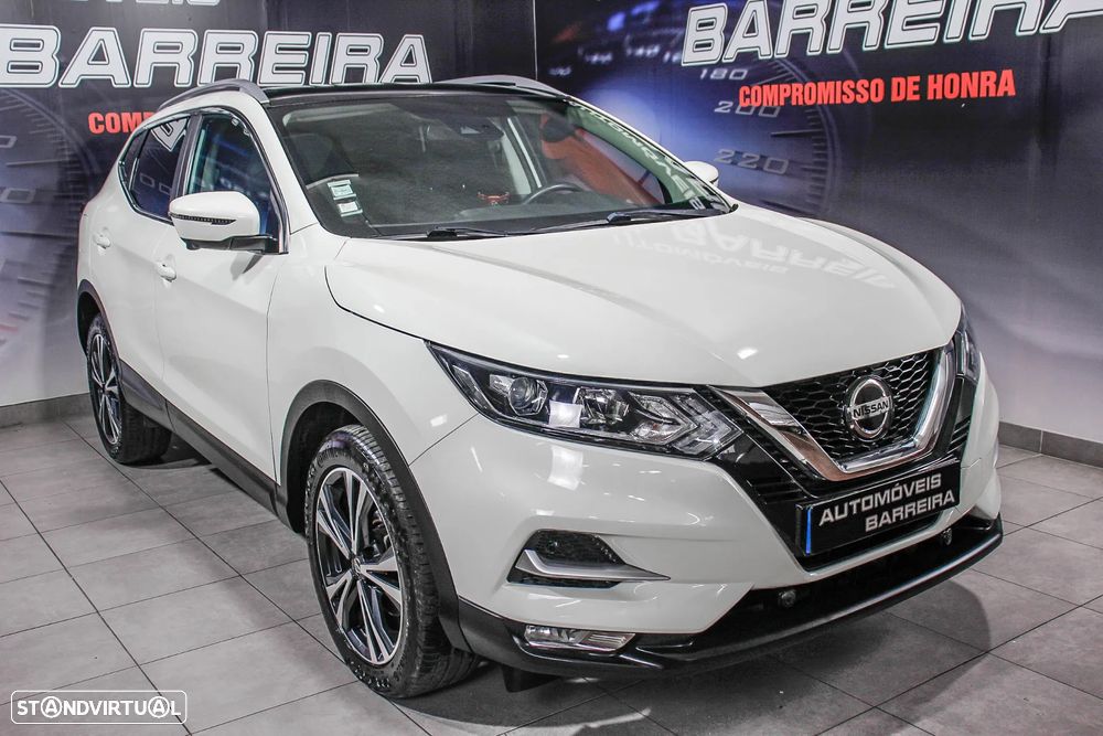 Nissan Qashqai 1.5 dCi N-Connecta RS+PS - 25