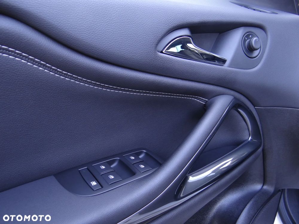 Opel Zafira 2.0 D (CDTI ecoFLEX) Start/Stop Innovation - 14