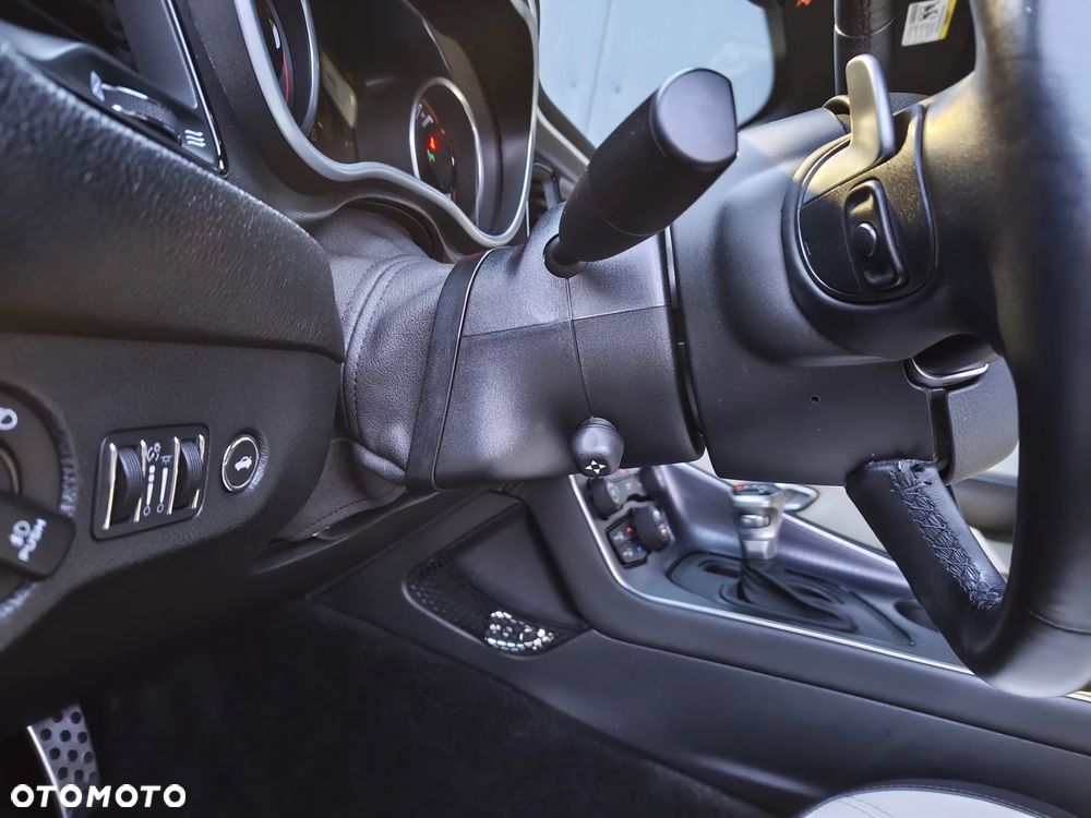 Dodge Challenger Automatik SXT Plus - 23