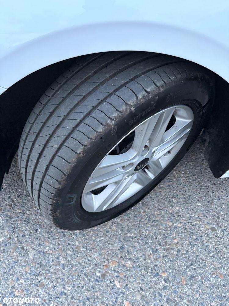 Kia Ceed 1.4 L Business Line - 39