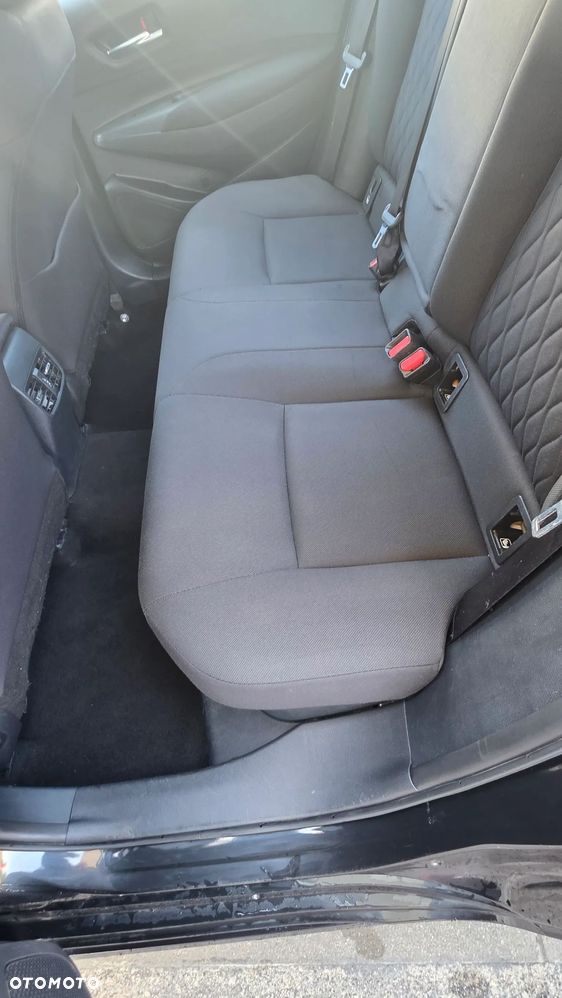 Toyota Corolla 1.8 Hybrid Comfort - 10