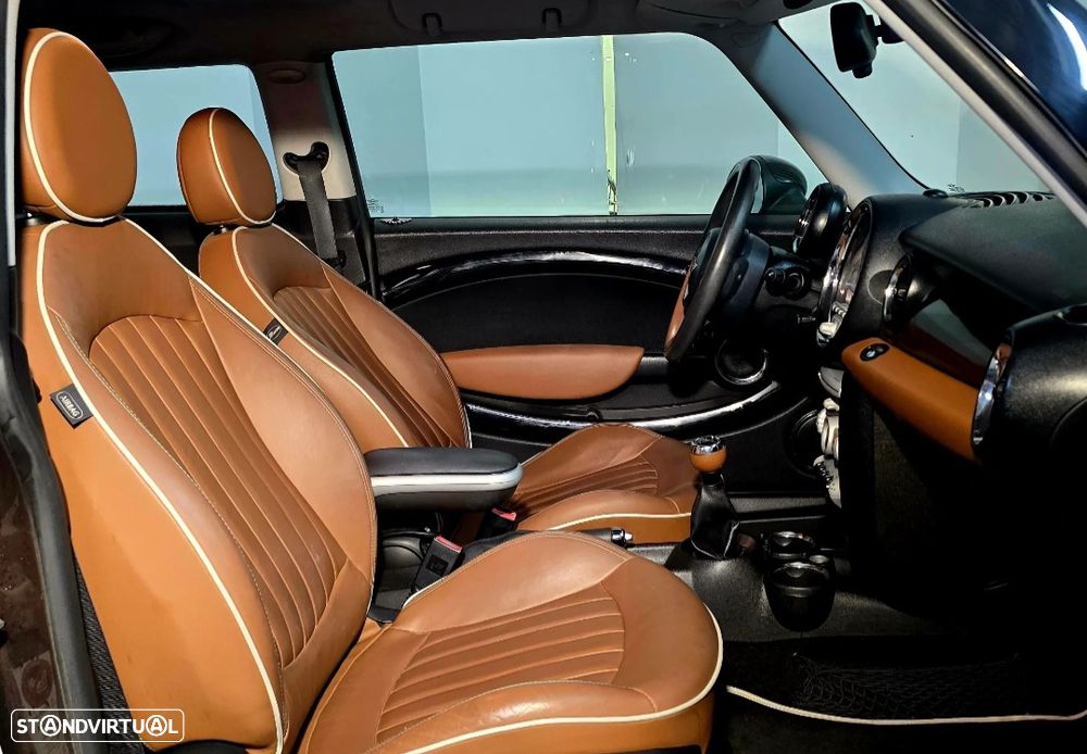 MINI 3 Portas Cooper D - 37