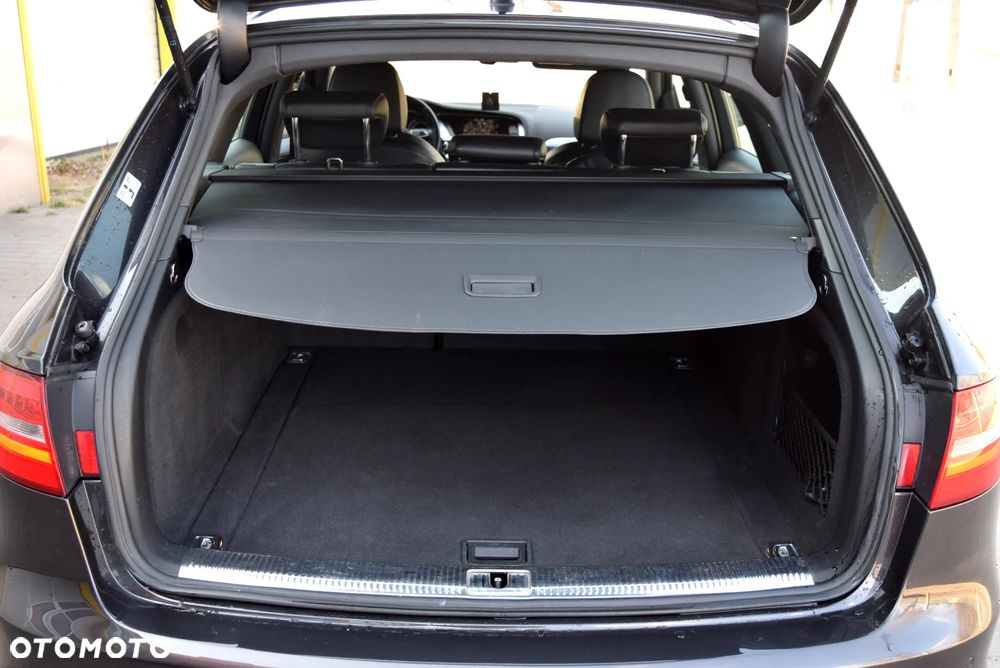 Audi A4 Avant 2.0 TDI Sport S tronic - 9