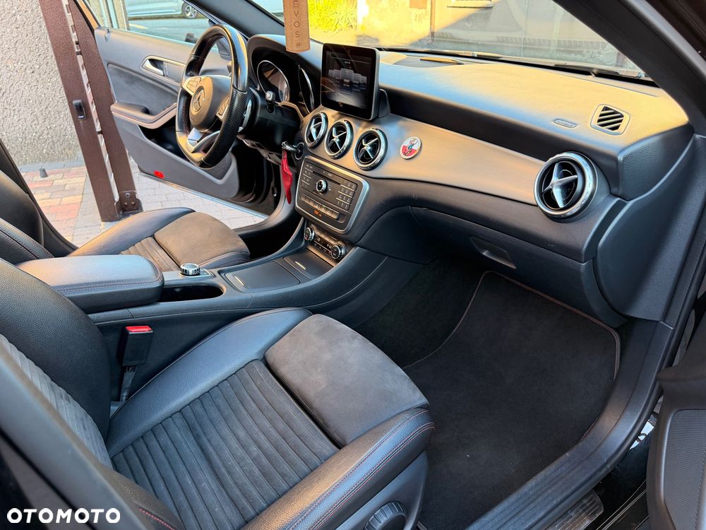 Mercedes-Benz GLA 200 (CDI) d 7G-DCT AMG Line - 9
