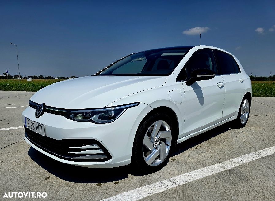 VOLKSWAGEN Golf 2020