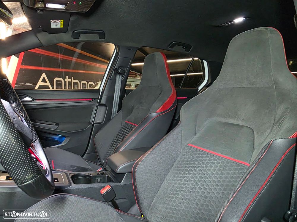 VW Golf 2.0 TSI GTI Clubsport DSG - 27