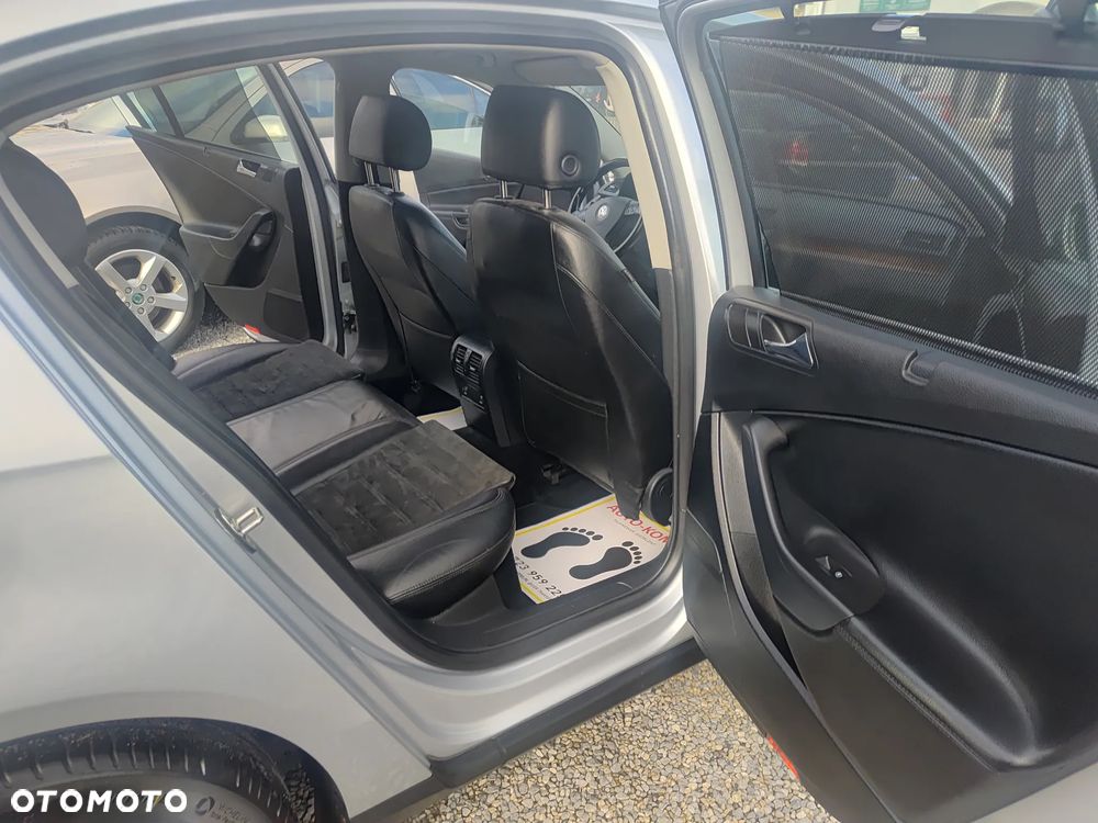 Volkswagen Passat 2.0 TDI DPF Comfortline DSG - 29