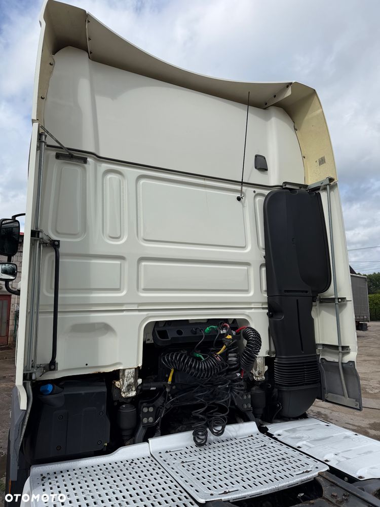 DAF XF 106.460 / AUTOMAT / TELEWIZOR / LAMPY LED / NOWE TACHO / 2016 ROK - 13