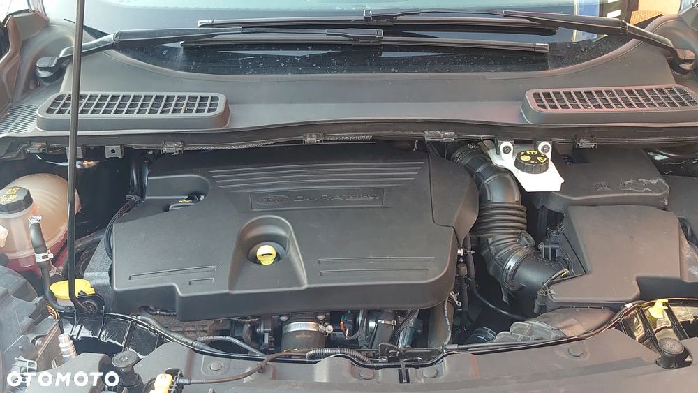 Ford Kuga 2.0 TDCi Titanium - 12