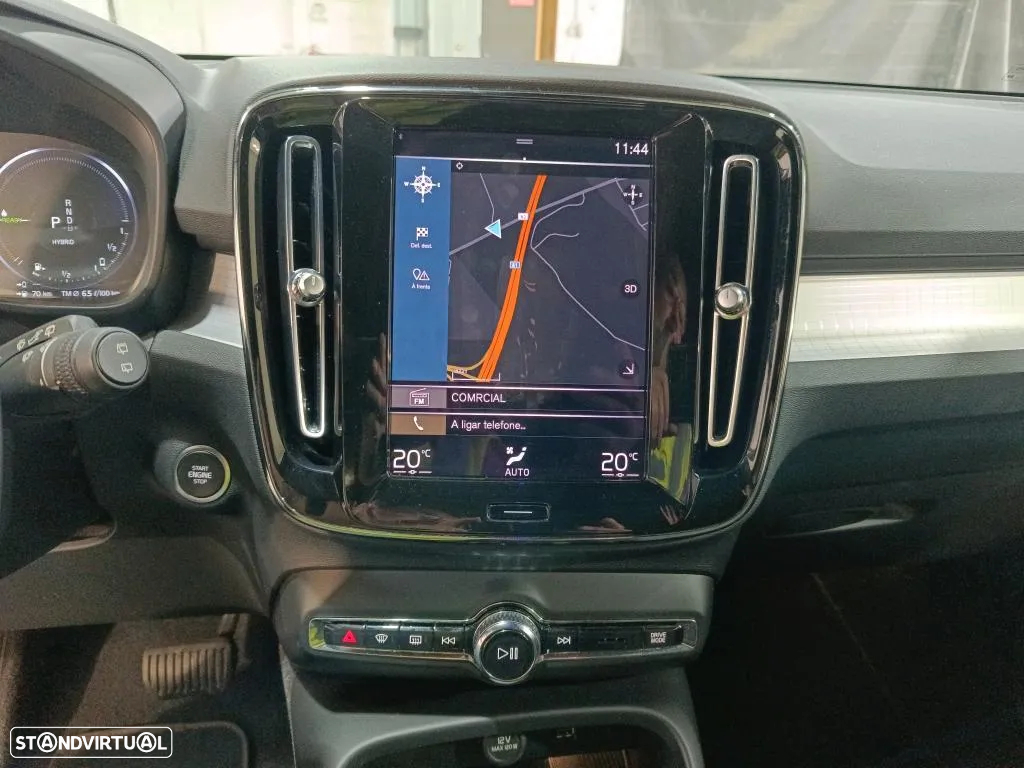 Volvo XC 40 1.5 T4 PHEV Core - 7