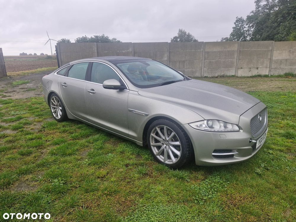 Jaguar XJ 3.0 D V6 Luxury - 5