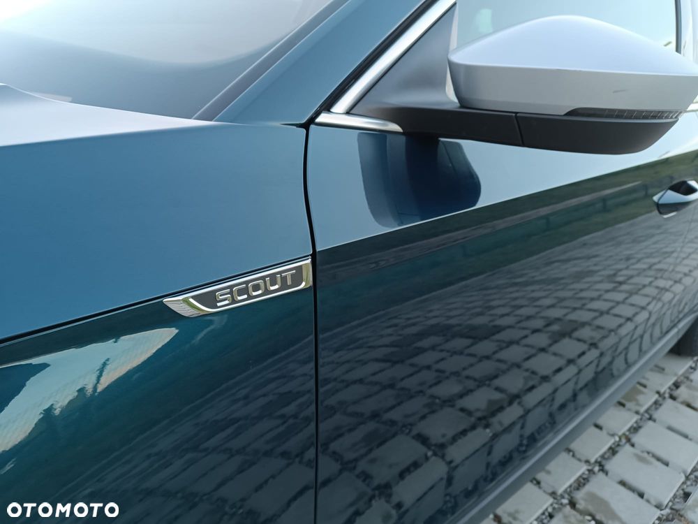 Skoda Octavia 2.0 TSI 4x4 Sportline DSG - 34