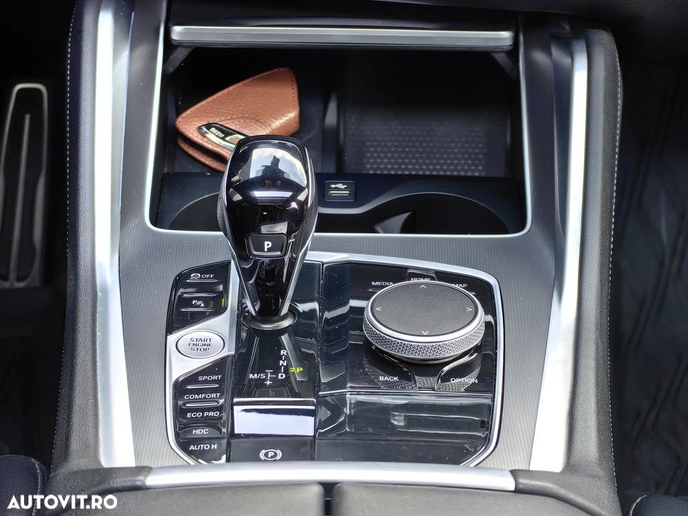 BMW X6 xDrive40d AT MHEV - 25