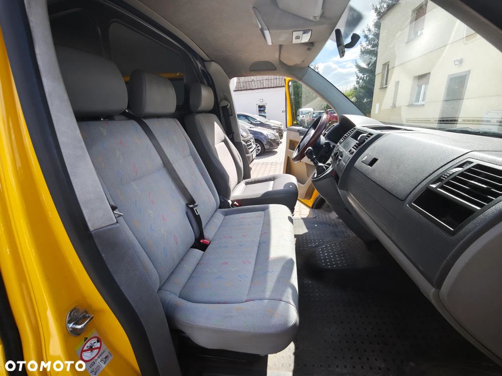 Volkswagen Transporter - 8