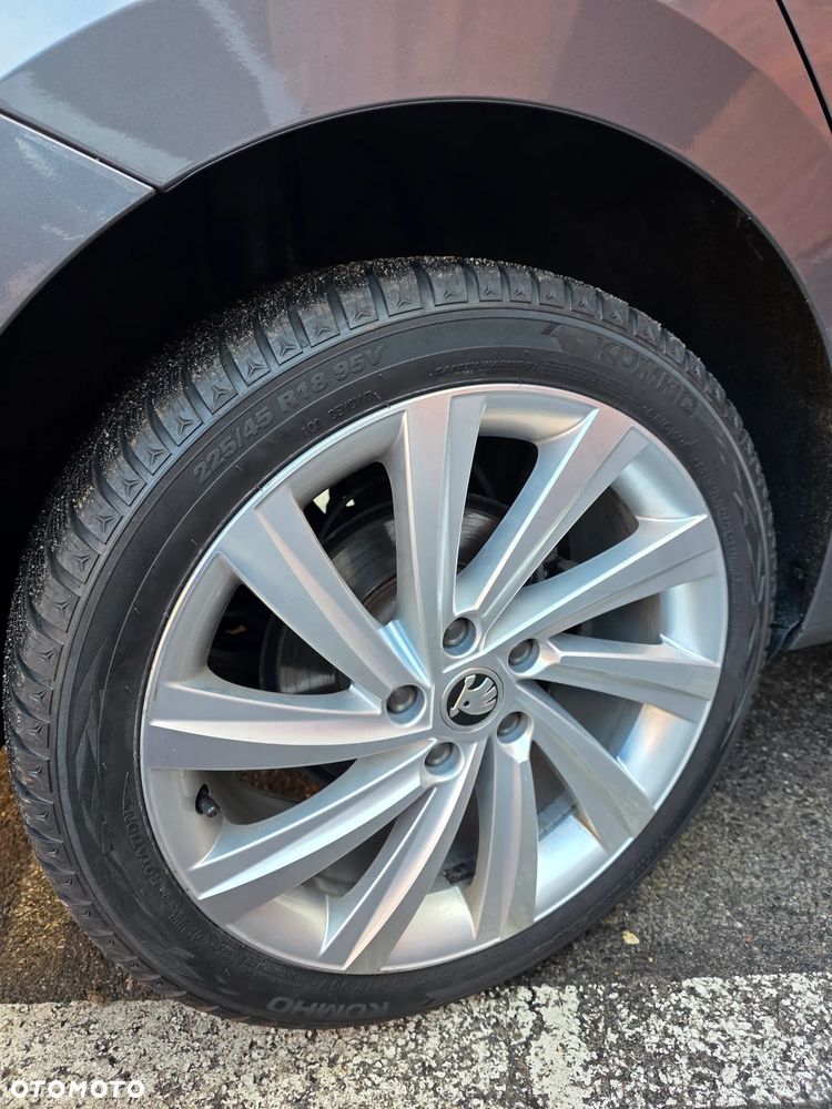 Skoda Octavia 2.0 TSI 4x4 Style DSG - 12