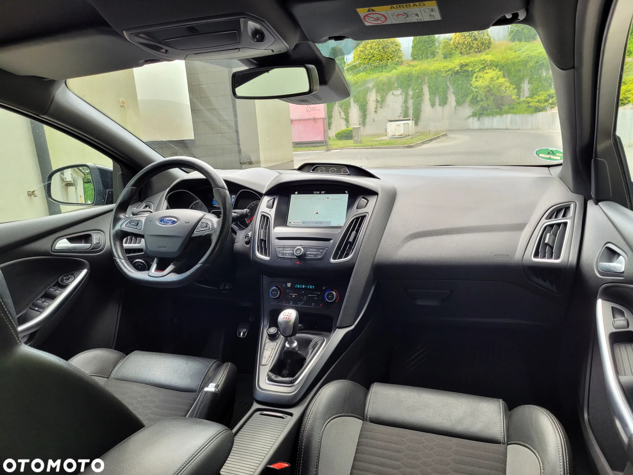 Ford Focus Turnier 2.0 TDCi ST mit Leder-Sport-Paket - 16