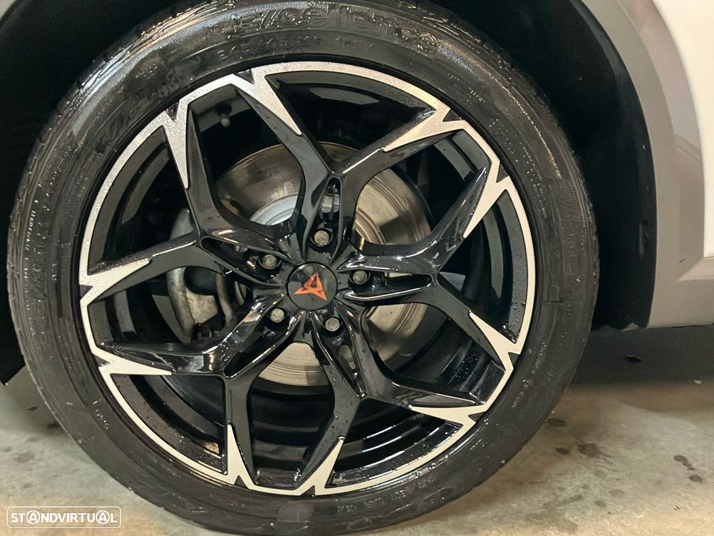 Cupra Formentor 1.4 e-Hybrid DSG - 9