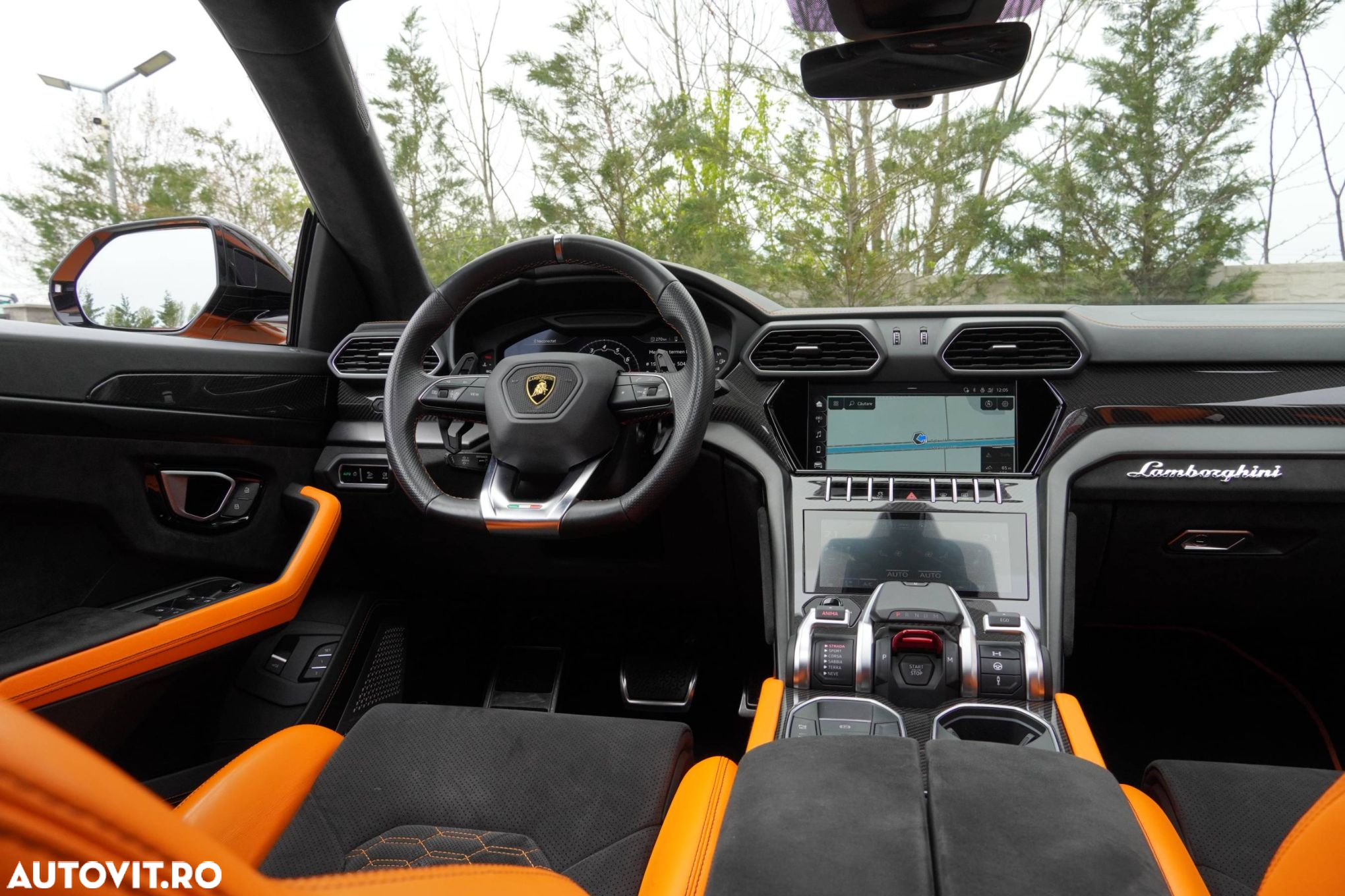 Lamborghini URUS Standard - 34