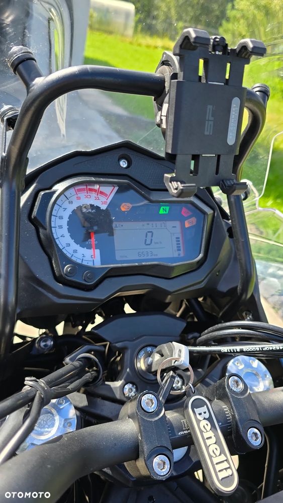 Benelli TRK 502X - 10