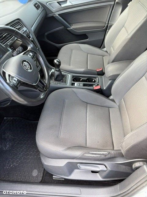Volkswagen Golf 1.6 TDI BMT Comfortline - 9