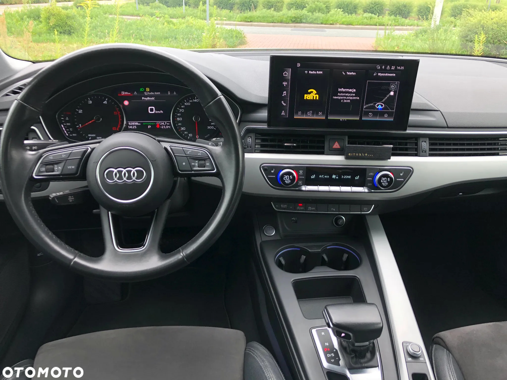 Audi A4 Avant - 19