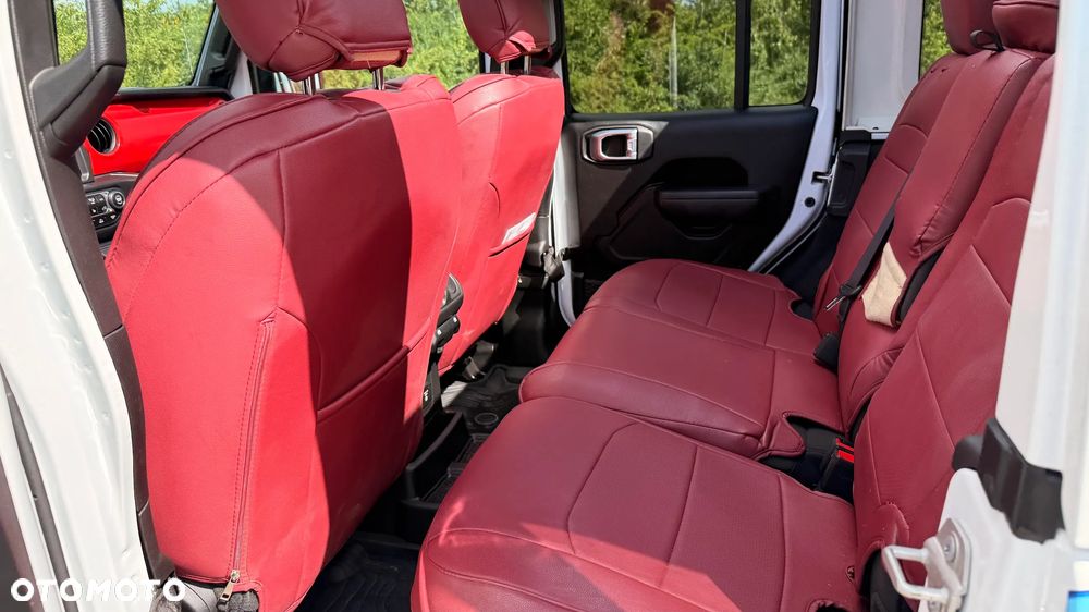 Jeep Wrangler - 18